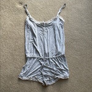 🩶 Victoria's Secret Gray Lace-Trim Romper Size Medium 🩶